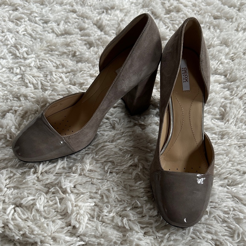 GEOX Avant-Garde Y2K Women's Taupe Suede & Patent D'Orsay Heels SZ 5.5